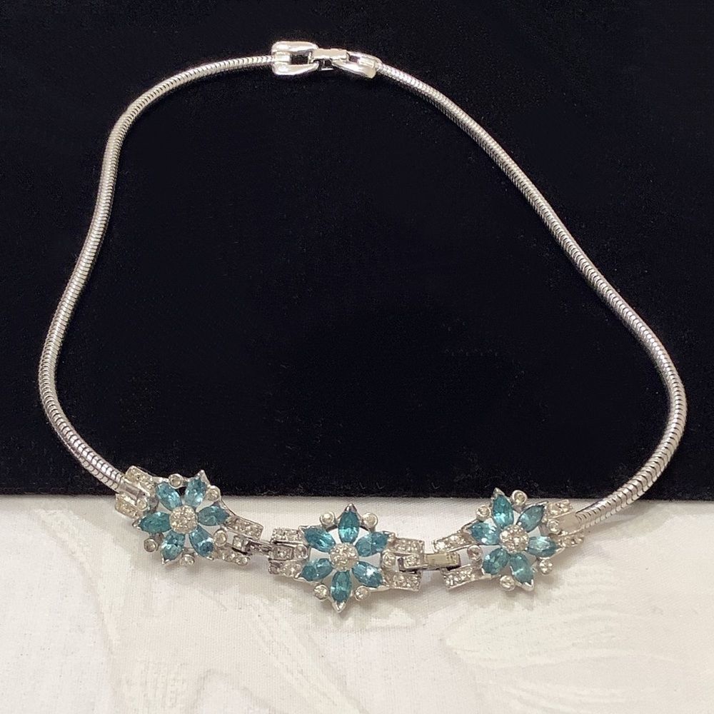 Vintage Silver Necklace With Rhinestone Flowers - Picture 2 of 8
